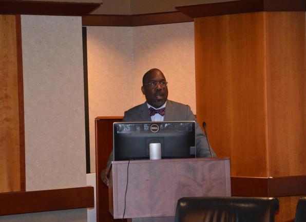 Reginald Tucker-Seeley, ScD, spoke about financial well-being and health at the October 15 meeting of the Georgetown Lombardi Survivorship Research Initiative.