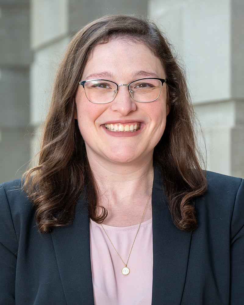 Karen Walters headshot
